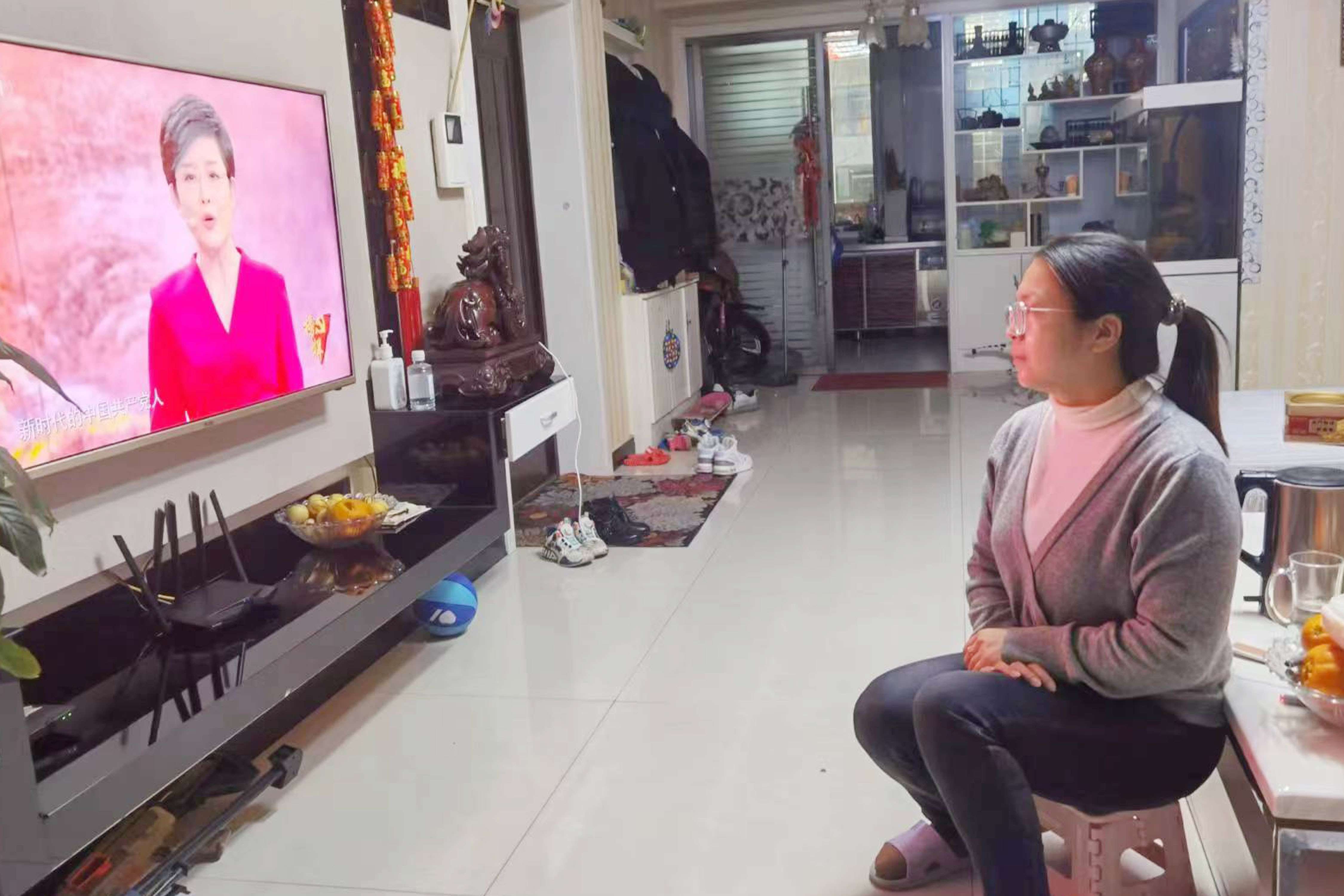 1704266720592150.jpg 1觀看《榜樣》8.jpg